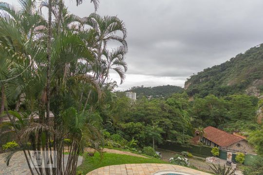 Vista de casa de condomínio à venda com 4 quartos, 400m² em Itanhangá, Rio de Janeiro