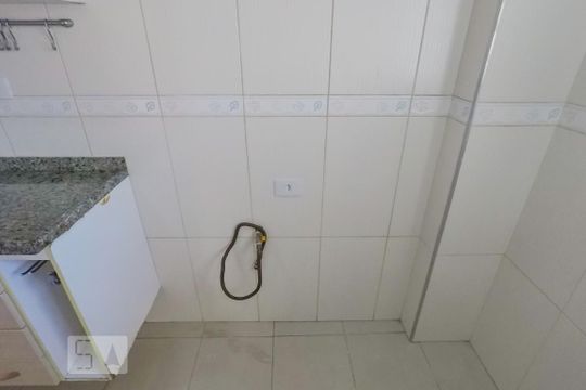 Cozinha de apartamento à venda com 2 quartos, 65m² em Vila Monumento, São Paulo