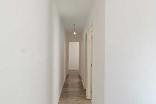 CORREDOR de apartamento à venda com 2 quartos, 46m² em Cambuci, São Paulo