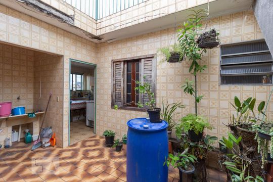 Área de Serviço de casa à venda com 7 quartos, 480m² em Jardim das Flores, Osasco