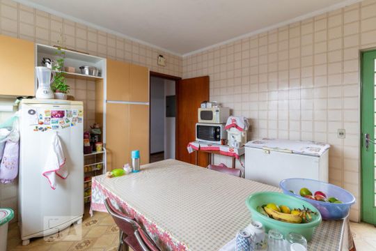 Cozinha de casa à venda com 7 quartos, 480m² em Jardim das Flores, Osasco