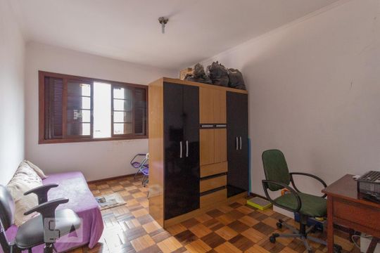 Quarto 1 de casa à venda com 7 quartos, 480m² em Jardim das Flores, Osasco