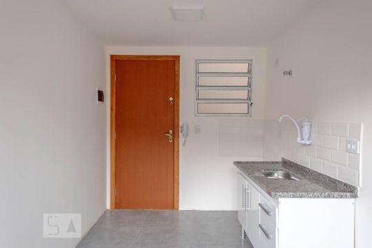 Cozinha de kitnet/studio para alugar com 1 quarto, 26m² em Vila Matilde, São Paulo