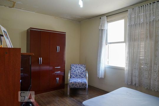 Quarto 1 de casa à venda com 5 quartos, 200m² em Barra Funda, São Paulo