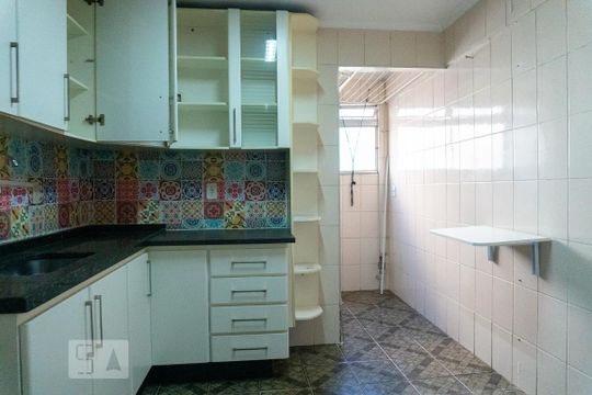 Cozinha de apartamento para alugar com 2 quartos, 87m² em Jardim Nordeste, São Paulo