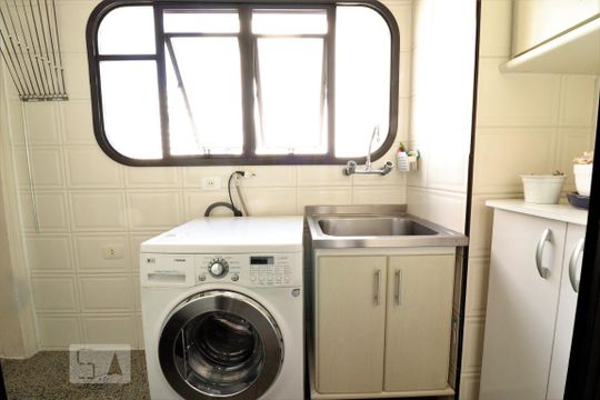 Área de Serviço de apartamento para alugar com 3 quartos, 108m² em Aclimação, São Paulo