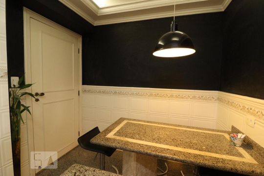 Cozinha de apartamento para alugar com 3 quartos, 108m² em Aclimação, São Paulo