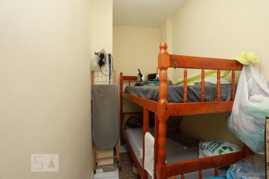 Quarto de Serviço de apartamento à venda com 2 quartos, 67m² em Cidade Nova, Rio de Janeiro