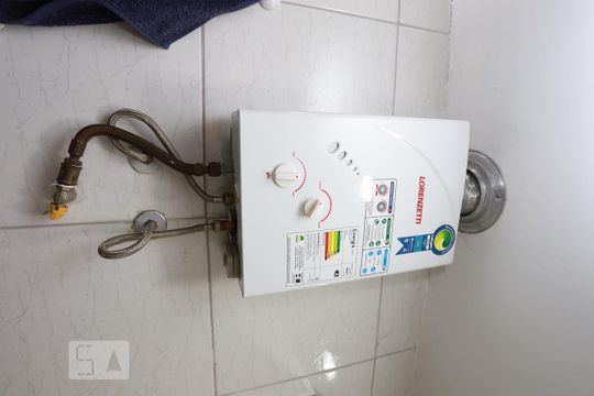 Banheiro de apartamento para alugar com 2 quartos, 67m² em Cidade Nova, Rio de Janeiro