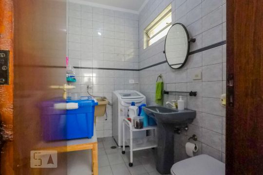 Banheiro de casa à venda com 3 quartos, 170m² em Bosque da Saúde, São Paulo