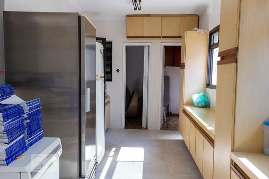 Área de Serviço de apartamento para alugar com 4 quartos, 279m² em Jardim da Saúde, São Paulo