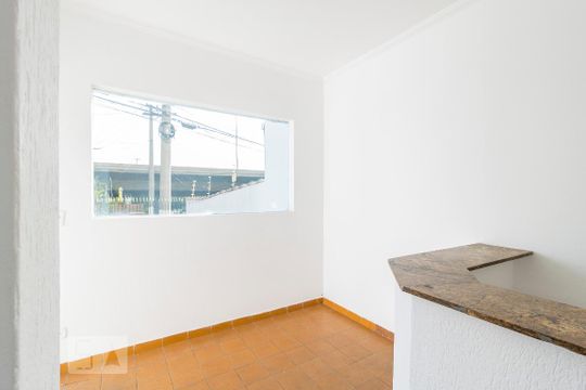 Sala de casa à venda com 3 quartos, 200m² em Vila Alexandria, São Paulo