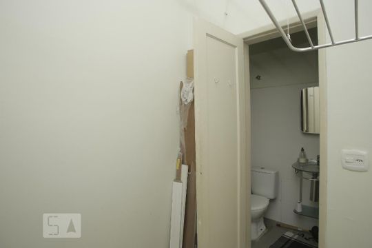 Quarto de Serviço de apartamento à venda com 3 quartos, 100m² em Tijuca, Rio de Janeiro