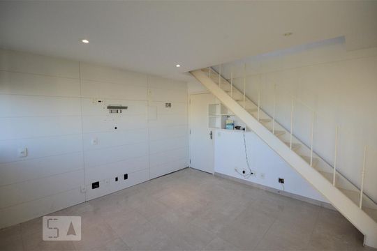 Sala de apartamento à venda com 1 quarto, 100m² em Laranjeiras, Rio de Janeiro