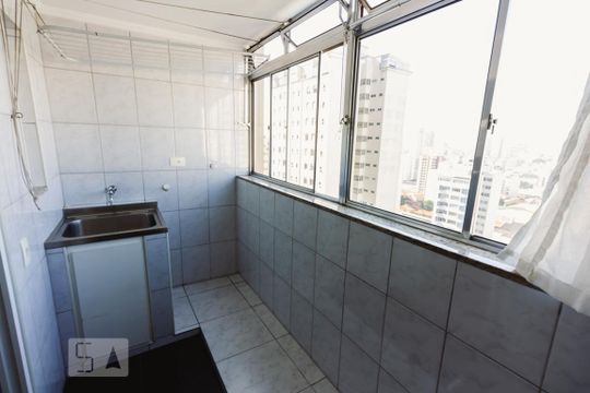 Lavanderia de apartamento para alugar com 3 quartos, 92m² em Santa Cecília, São Paulo