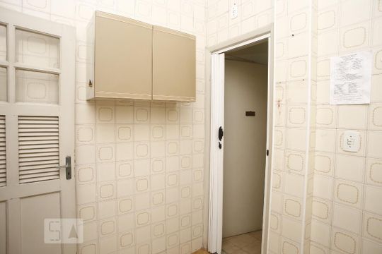 Cozinha de apartamento à venda com 2 quartos, 70m² em Tijuca, Rio de Janeiro