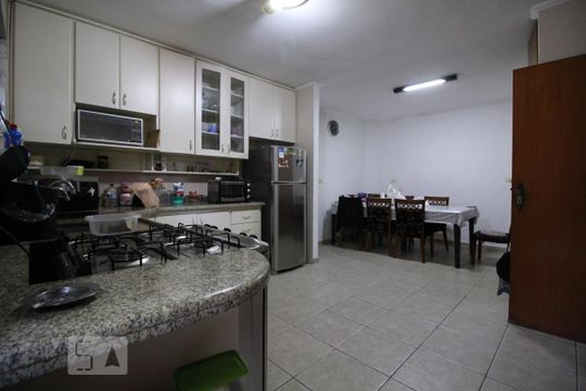 Cozinha de casa à venda com 3 quartos, 150m² em Bosque da Saúde, São Paulo