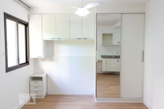 Kitnet/Studio para alugar com 1 quarto, 28m² em Liberdade, São Paulo