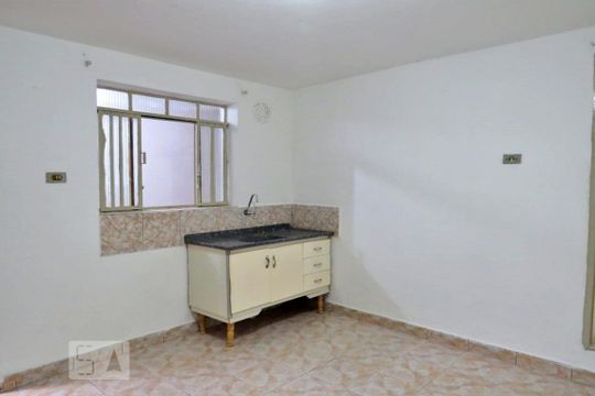 Cozinha de casa para alugar com 1 quarto, 40m² em Vila Medeiros, São Paulo