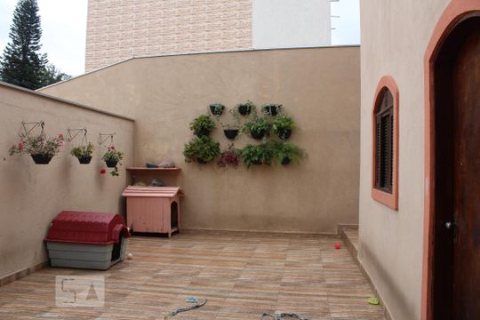 Quintal de casa à venda com 2 quartos, 250m² em Parque Císper, São Paulo