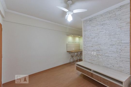 Sala de apartamento para alugar com 1 quarto, 45m² em Jardim Paraíso, Campinas