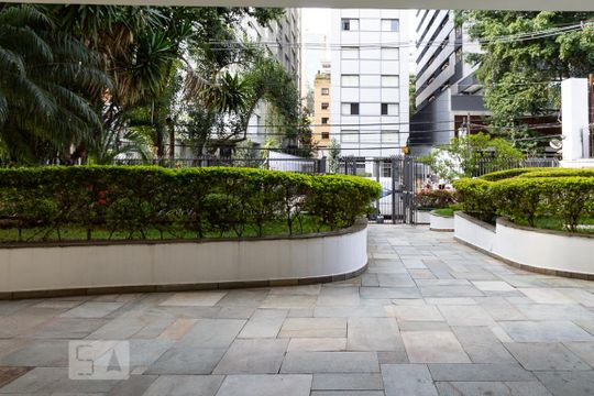 Área comum de apartamento para alugar com 3 quartos, 184m² em Jardim Paulista, São Paulo
