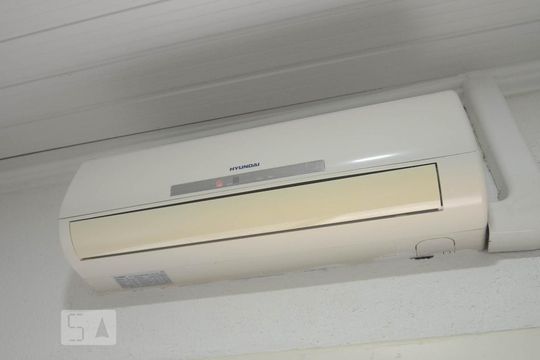 Quarto 1 de casa para alugar com 4 quartos, 220m² em Nossa Senhora das Gracas, Canoas