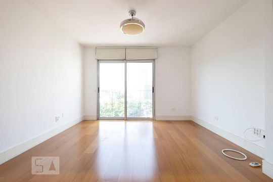 Sala de apartamento à venda com 2 quartos, 60m² em Pinheiros, São Paulo