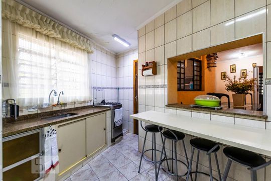 1o. Andar - Cozinha de casa à venda com 3 quartos, 100m² em Jardim da Glória, São Paulo
