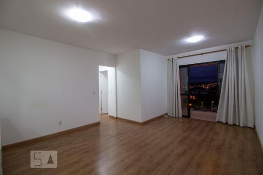 Sala de apartamento para alugar com 3 quartos, 87m² em Ponte de São João, Jundiaí