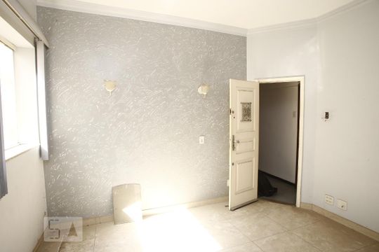 Hall de Entrada de apartamento à venda com 1 quarto, 65m² em Vila Isabel, Rio de Janeiro