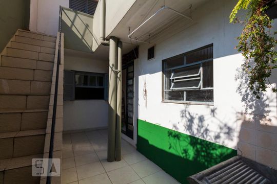 Quintal de casa à venda com 1 quarto, 45m² em Vila Guarani (z Sul), São Paulo