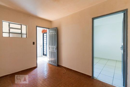 Casa à venda com 1 quarto, 45m² em Vila Guarani (z Sul), São Paulo