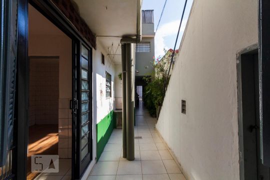 Vista de casa à venda com 1 quarto, 45m² em Vila Guarani (z Sul), São Paulo