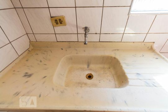 Cozinha de casa à venda com 1 quarto, 45m² em Vila Guarani (z Sul), São Paulo