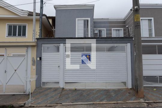 Fachada de casa à venda com 3 quartos, 187m² em Jardim Santa Clara, Guarulhos