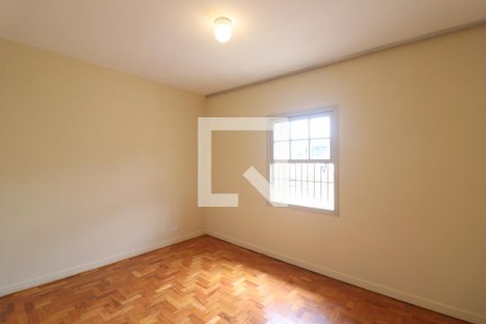 Quarto 1  de casa à venda com 3 quartos, 220m² em Vila Bandeirantes, São Paulo