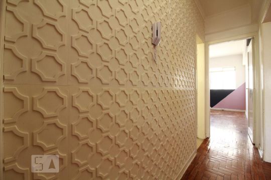 Hall Dormitórios de apartamento à venda com 2 quartos, 110m² em Vila Mariana, São Paulo