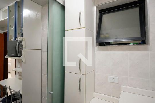 Área de Serviço de apartamento à venda com 2 quartos, 122m² em Santo Antônio, São Caetano do Sul
