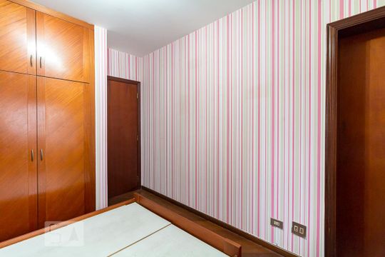 Quarto 2 suíte de apartamento à venda com 4 quartos, 165m² em Camargos, Guarulhos