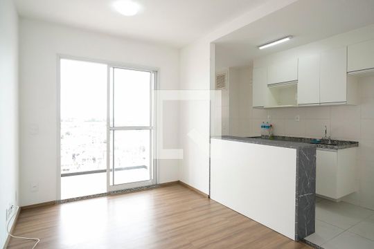 Apartamento para alugar com 2 quartos, 56m² em Cerâmica, São Caetano do Sul
