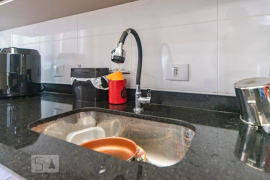 Pia de apartamento para alugar com 3 quartos, 90m² em Vila Eldízia, Santo André