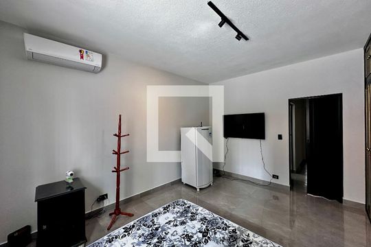 Quarto 1 de casa à venda com 2 quartos, 140m² em Vila Gertrudes, São Paulo