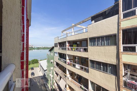 Vista de apartamento à venda com 2 quartos, 65m² em Itanhangá, Rio de Janeiro