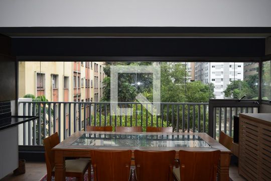 Varanda  de kitnet/studio para alugar com 1 quarto, 55m² em Jardim Paulista, São Paulo