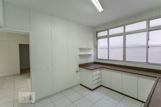 Cozinha de apartamento à venda com 4 quartos, 430m² em Funcionários, Belo Horizonte