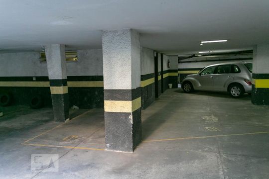 Garagem de apartamento à venda com 4 quartos, 430m² em Funcionários, Belo Horizonte