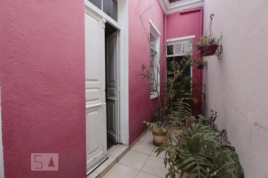 entrada da casa de casa à venda com 2 quartos, 250m² em Lapa, São Paulo