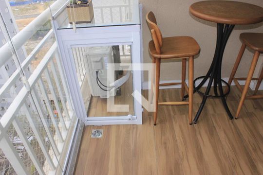 Varanda de apartamento para alugar com 2 quartos, 59m² em Gopoúva, Guarulhos