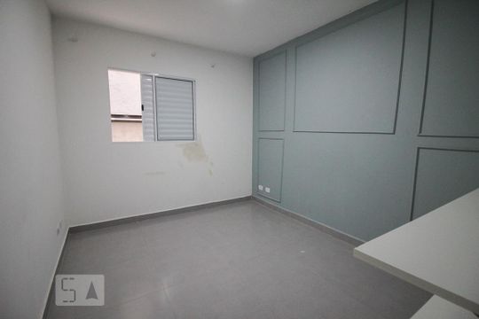 Quarto 1 de apartamento para alugar com 1 quarto, 35m² em Parque Peruche, São Paulo